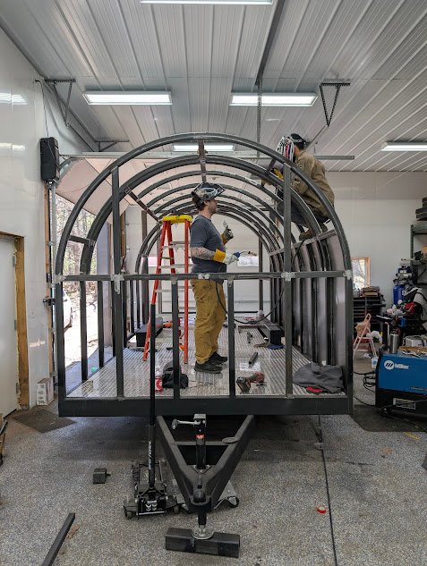 PXL_20250503_191553751.RAW-01.COVER